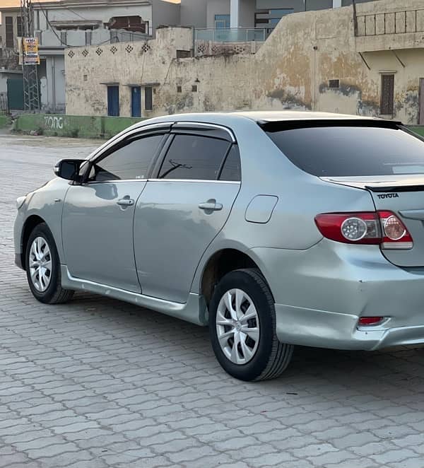 Toyota Corolla GLI 2014 1