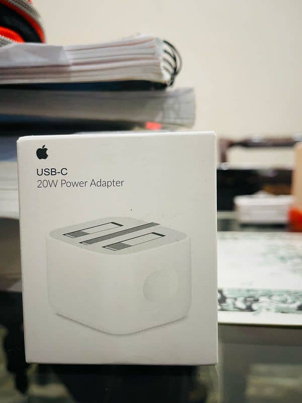 Original Apple Iphone 20W Power Adapter 0