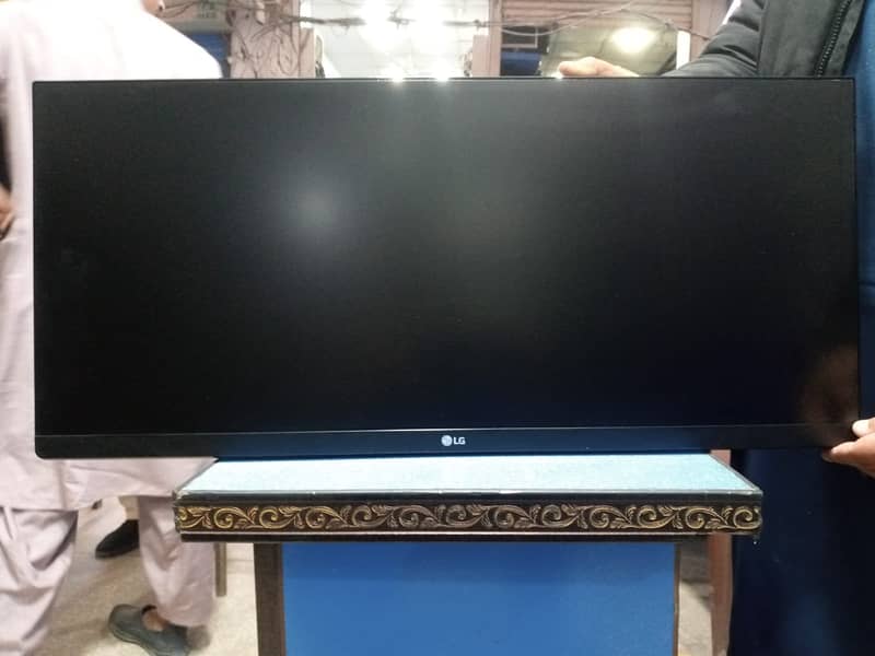 LG Ultra Wide 2k IPS Gaming Monitor (Whatsapp 0329/196/38/03) 7