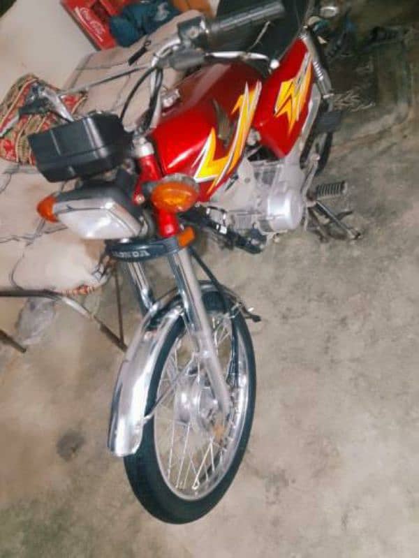 honda 125 karachi num 2