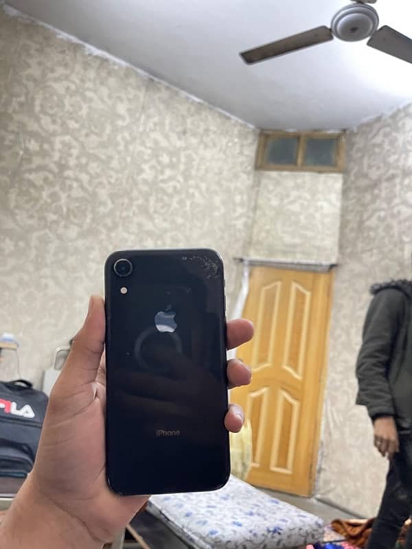 iphone xr only panel change but original aur front speaker off hae 1