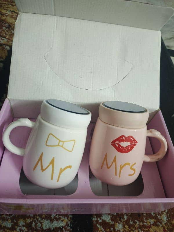 Mr. & Mrs. Gift Mugs 0