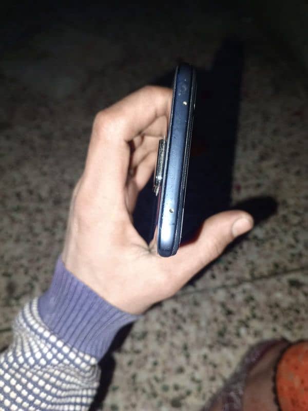 Redmi note 9 pro 6/128all ok ha kisi kism ka masla nai ha 3