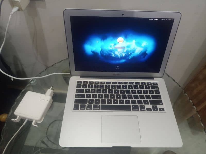 Macbook air 2013-8/128 10