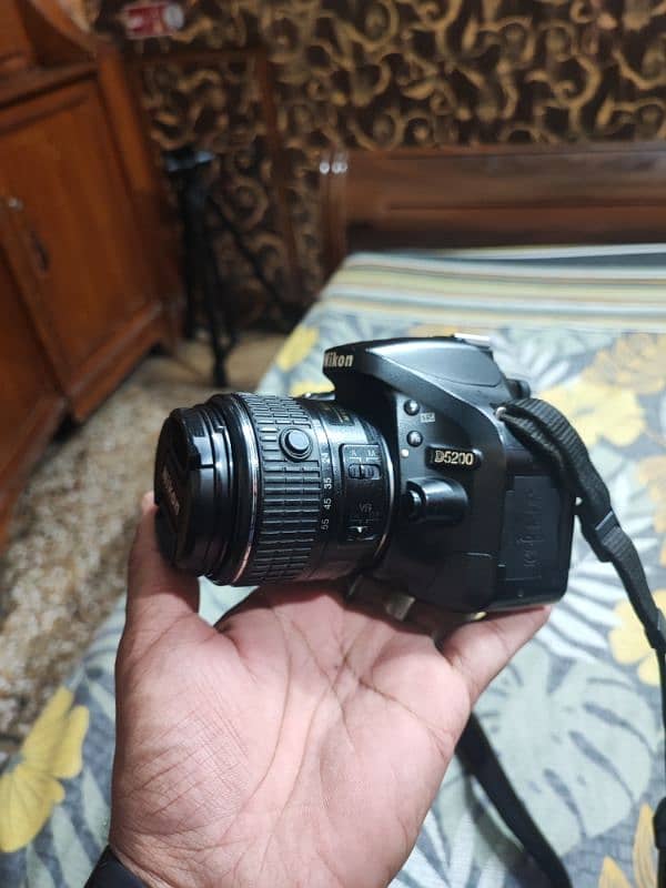 Nikon d5200 with 18/55mm 1