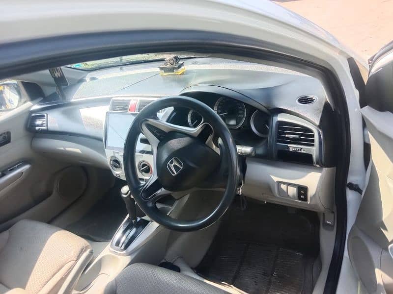 Honda City IVTEC 2018 12