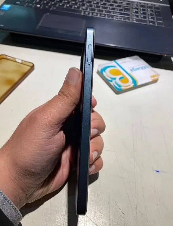 Oppo Reno 11F 1