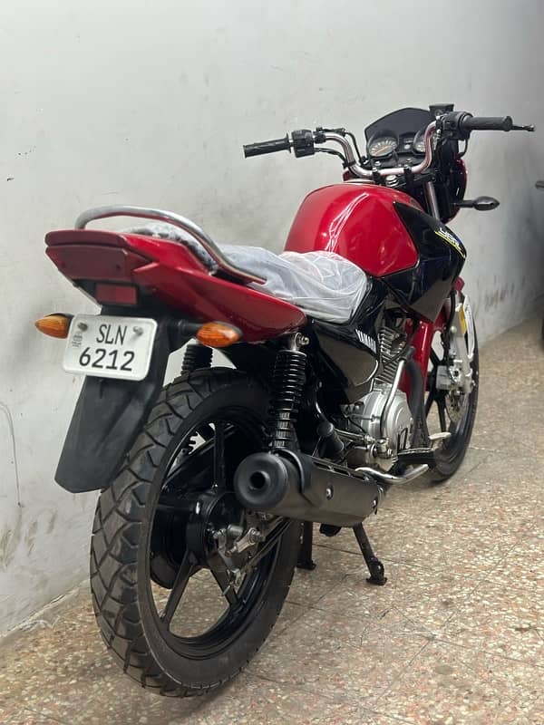 yamaha ybr125cc 2018 model 6