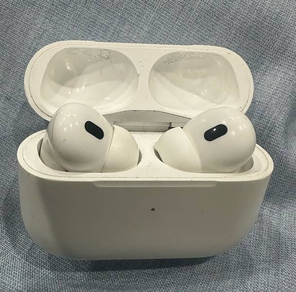 Apple AirPods Pro 2nd Gen (Origional) Urgent sale 0