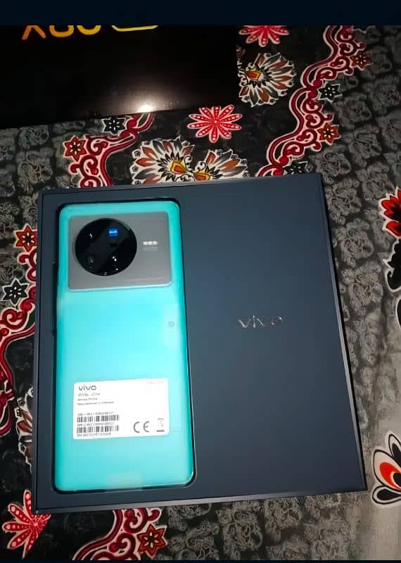 vivo x80 12/256 2