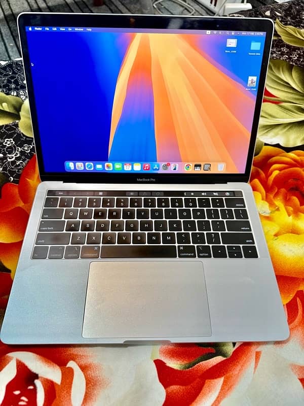 Macbook pro 2019 core i5 2