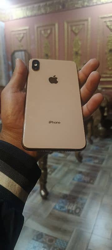 Iphone XS Max 64gb Gold 03032177277 3