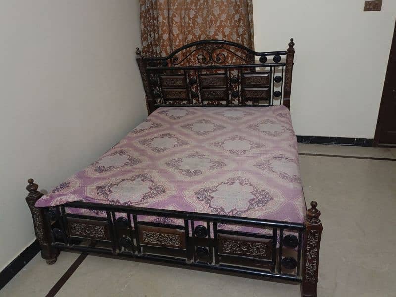 iron bed 4