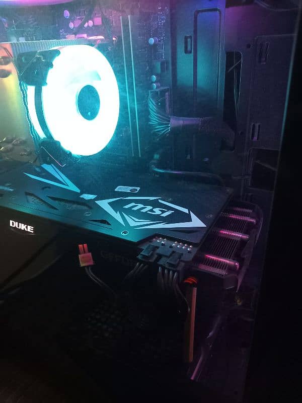 Gtx 1080 8gb ( msi duke oc triple fan ) 1