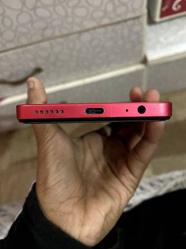 Tecno spark 10 pro. 8 256gb Exchange possible ha 6