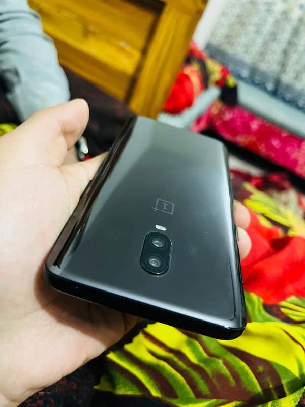 One plus 6t 2