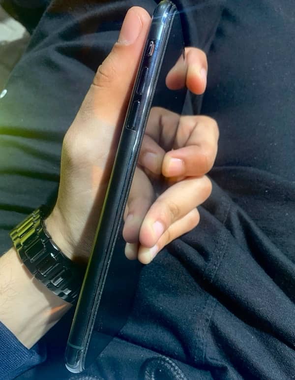 iPhone 11 Pro Max | NonPta 3