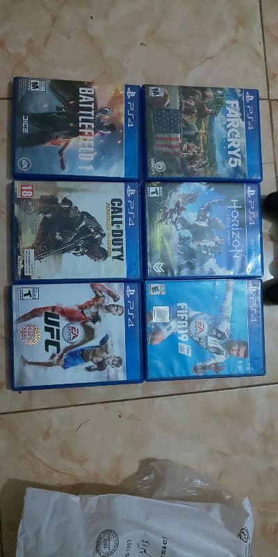 PS4 console games dvd 0