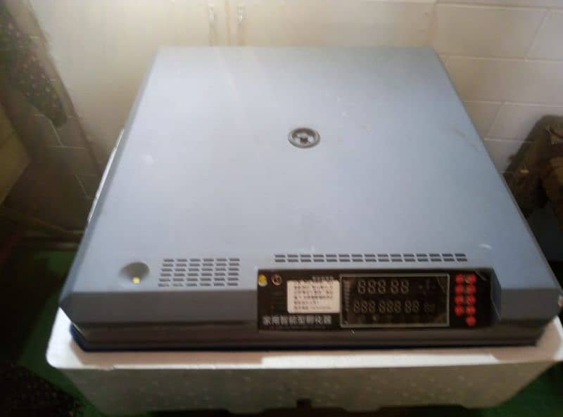 Automatic incubator AC/DC free training and after sale service availab 3