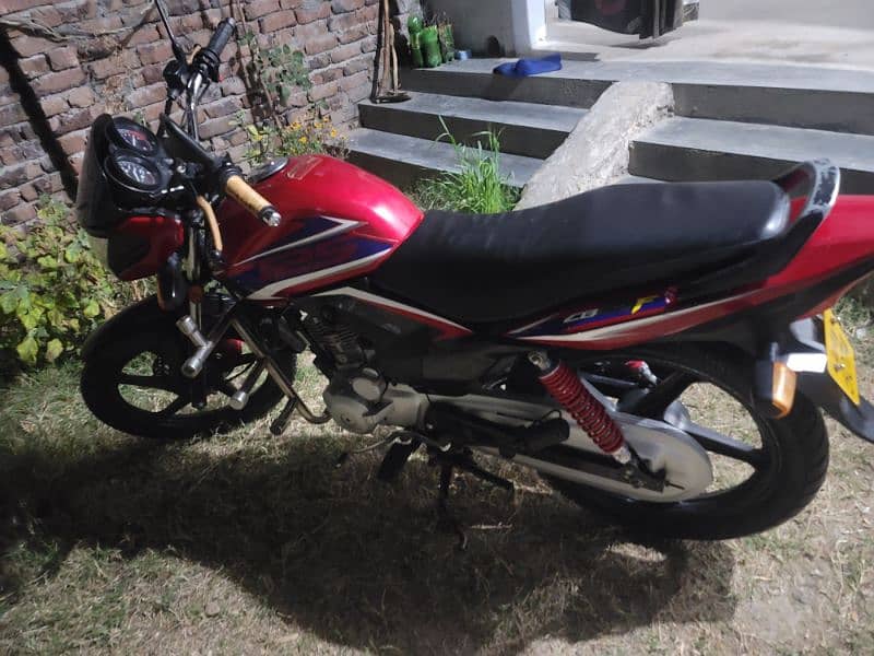 HONDA CB125F 2