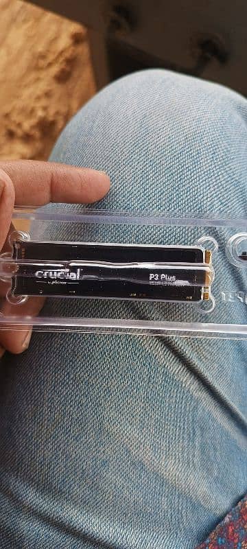 New Crucial 1 TB P3 Plus Gen 4 NVMe SSD 4.0x4 for laptop & PCs 3