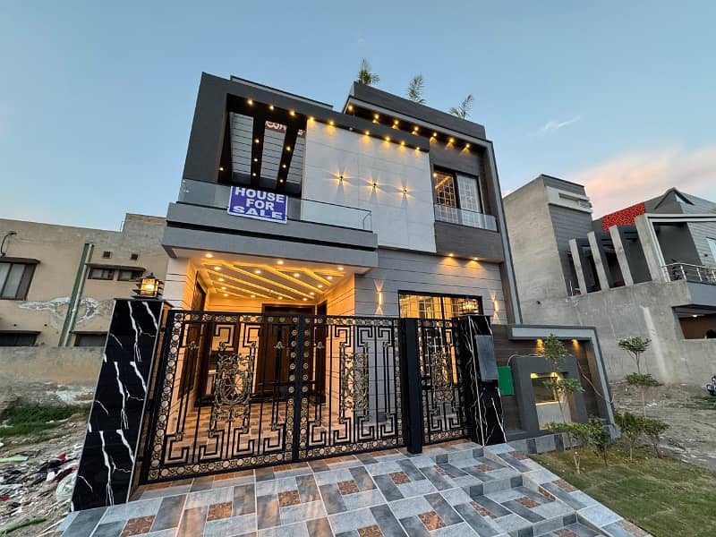 No Fake Prices 05 Marla Luxury Designer House For Sale In Bahria Town Lahore In Low budget price 18