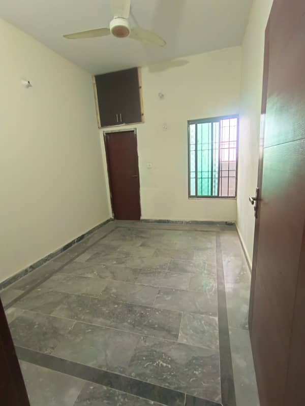 UPPER PORTION FOR RENT LOCATION CHAKLALA SCHEME 3 4