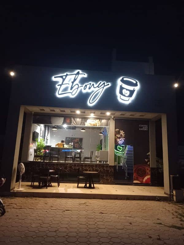 COFFEE SHOP ALL SETUP FOR URGENT SALE CONTACT 03004607685 1