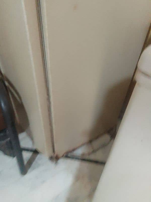 PEL Jumbo size fridge 8