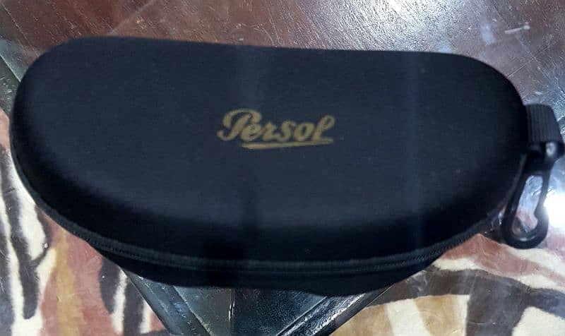 Italian Made Persol Sunglasses 6D 4D Polarised Quality. Exchange 1