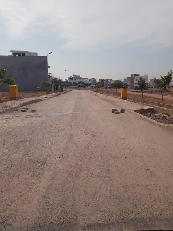 Sector: N . 5 Marla plot for sale invester price Bahria enclave Islamabad 2