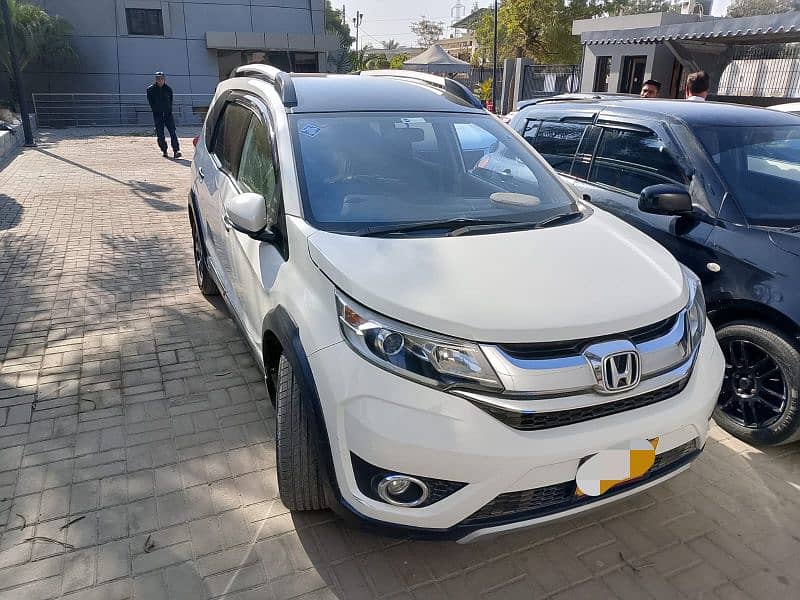 Honda BR-V S 2018 0