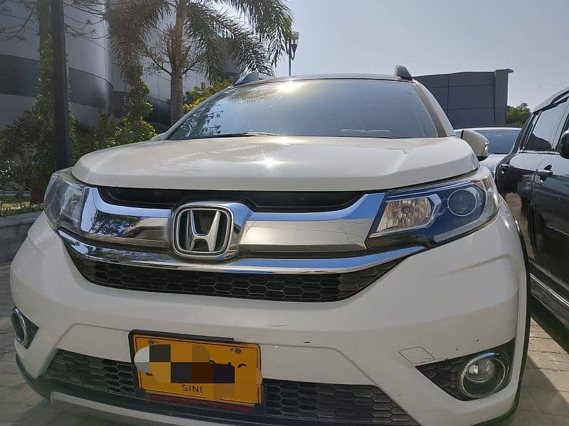 Honda BR-V S 2018 1