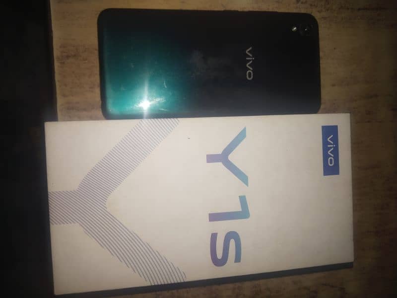 vivo y1S 0