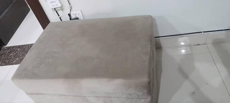 5 Seater Sofa For Urgent Sale 2