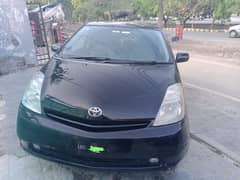 Prius black hybrid