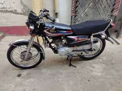 Honda 125 Black