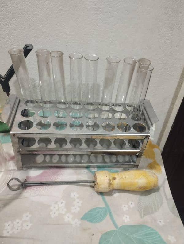 School Laboratory equipment 11