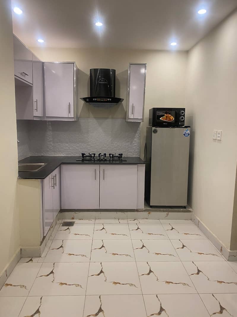 APARTMENTS ON RENT FOR DAILY BASIS 6