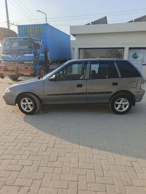 Suzuki Cultus VXL 2010 3