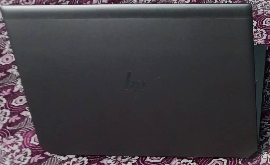 HP Z-BOOK COR I7 1