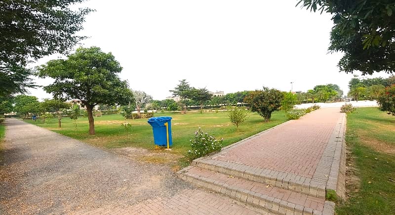 2 Kanal Residential Plot In Paragon City - Executive Block For sale At Good Location 10