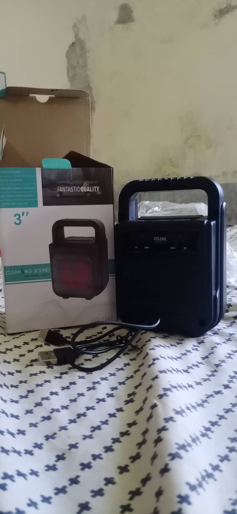 wireless bluetooth speaker 8