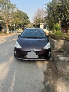 Toyota Aqua 2014 Automatic like New