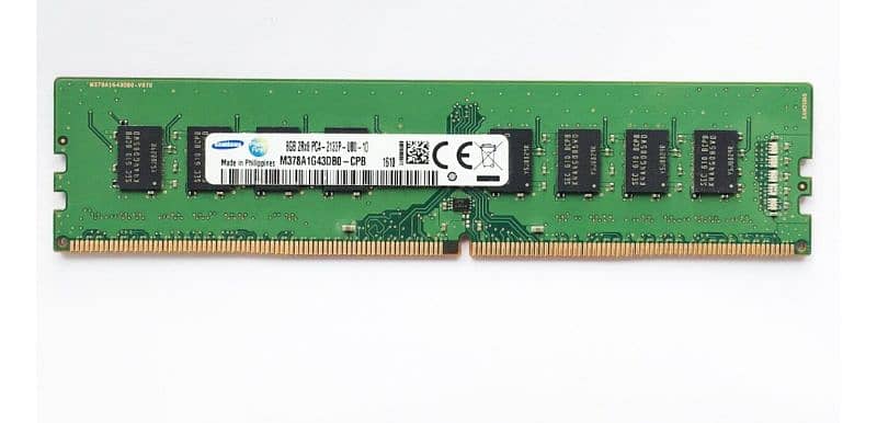 DDR 4 ram 8gb like new 3 din use 0