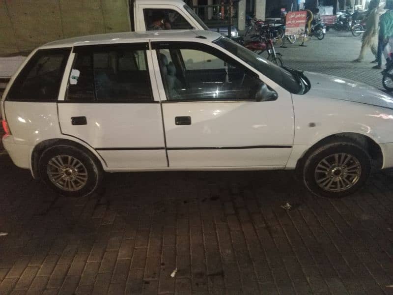 Suzuki Cultus VXR 2005     03076134143. petrol + lpg 1