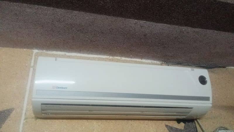 Dawlance 1.5 ton split ac Non inverter 0