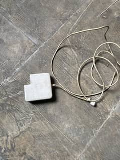 Apple MacBook charger Magsafe 1 60w