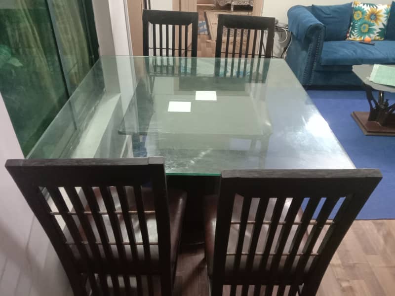 Used dining table with chairs 1