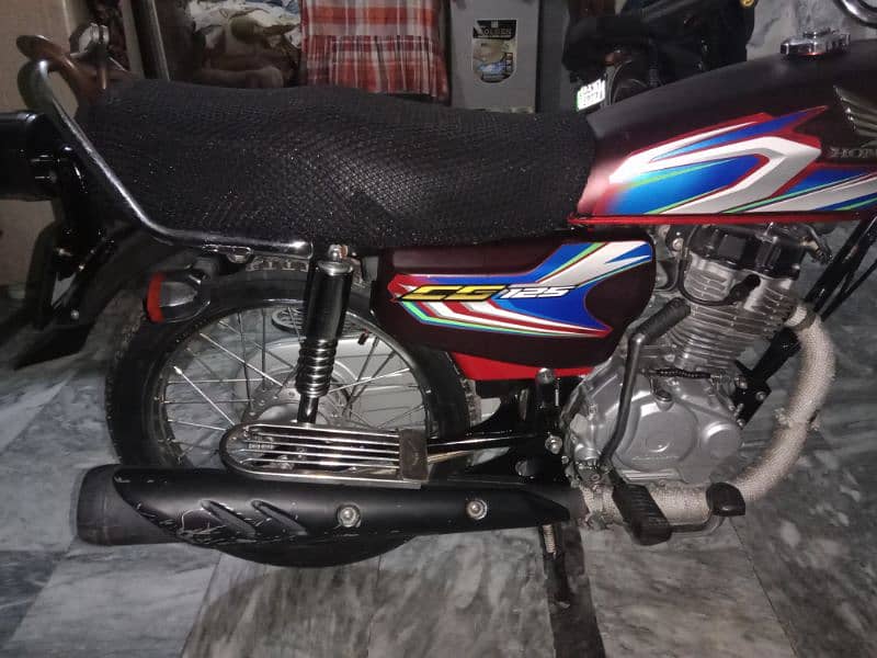 honda 125 2022 3